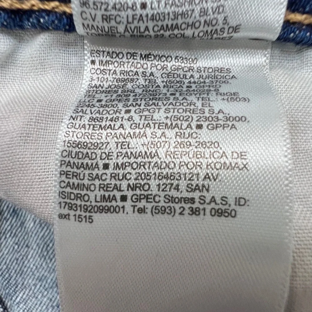 Old Navy these preloved